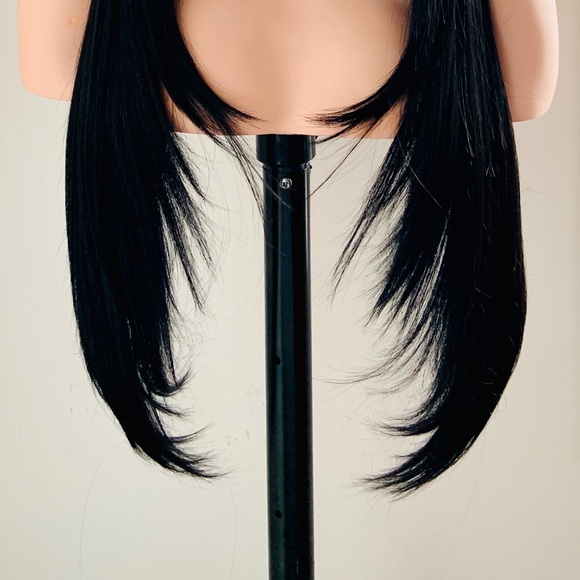 A Long Gorgeous 32” Lace Front 32” Wig that is Ideal  for 2 French Braids 🙌 - Picture 9 of 16